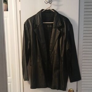 100% Black Leather Women's Jacket